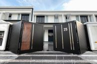 Trackless folding gate Trackless autogate Folding gate Malaysia Aluminium gate Malaysia Delux autogate Unigate Autogate Malaysia Unigate Malaysia Trackless gate Malaysia Aluminium gate supplier Malaysia Aluminium auto gate Autogate price Autogate system price Trackless autogate malaysia price Autogate malaysia price Aluminium gate suppliers linex 3