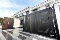 Trackless folding gate Trackless autogate Folding gate Malaysia Aluminium gate Malaysia Delux autogate Unigate Autogate Malaysia Unigate Malaysia Trackless gate Malaysia Aluminium gate supplier Malaysia Aluminium auto gate Autogate price Autogate system price Trackless autogate malaysia price Autogate malaysia price Aluminium gate suppliers linex 3