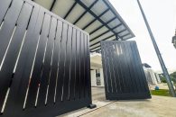 Trackless folding gate Trackless autogate Folding gate Malaysia Aluminium gate Malaysia Delux autogate Unigate Autogate Malaysia Unigate Malaysia Trackless gate Malaysia Aluminium gate supplier Malaysia Aluminium auto gate Autogate price Autogate system price Trackless autogate malaysia price Autogate malaysia price Aluminium gate suppliers contemporary 802
