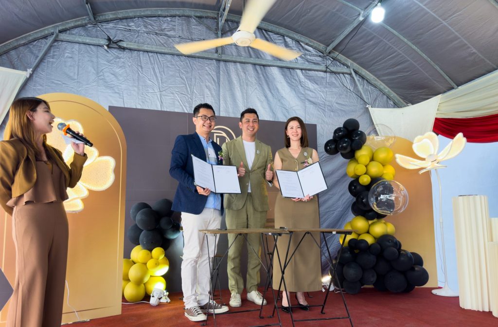 partnership with delux