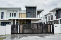 Trackless folding gate Trackless autogate Folding gate Malaysia Aluminium gate Malaysia Delux autogate Unigate Autogate Malaysia Unigate Malaysia Trackless gate Malaysia Aluminium gate supplier Malaysia Aluminium auto gate Autogate price Autogate system price Trackless autogate malaysia price Autogate malaysia price Aluminium gate suppliers sharperr1