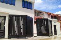 Trackless folding gate Trackless autogate Folding gate Malaysia Aluminium gate Malaysia Delux autogate Unigate Autogate Malaysia Unigate Malaysia Trackless gate Malaysia Aluminium gate supplier Malaysia Aluminium auto gate Autogate price Autogate system price Trackless autogate malaysia price Autogate malaysia price Aluminium gate suppliers wood 1