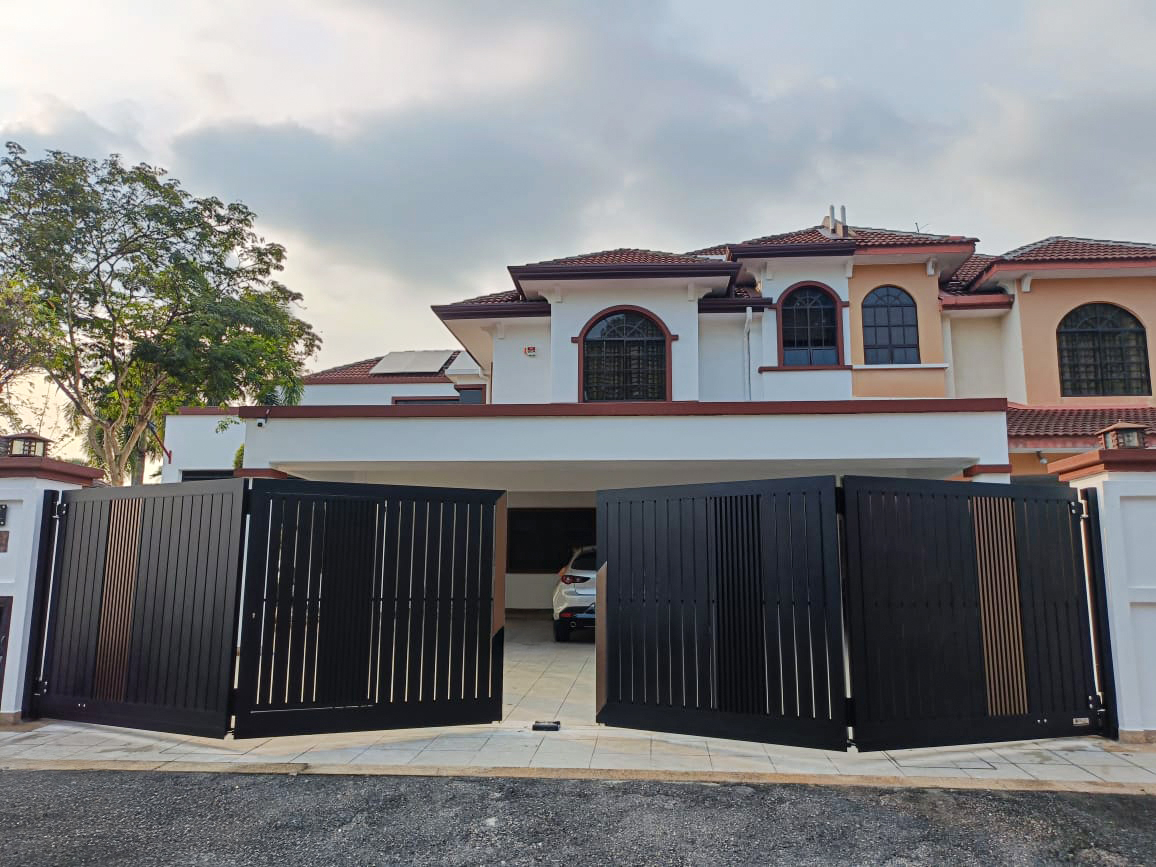 UniGate Pro Lustre 2 trackless autogate royal collection