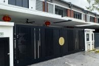 Trackless folding gate Trackless autogate Folding gate Malaysia Aluminium gate Malaysia Delux autogate Unigate Autogate Malaysia Unigate Malaysia Trackless gate Malaysia Aluminium gate supplier Malaysia Aluminium auto gate Autogate price Autogate system price Trackless autogate malaysia price Autogate malaysia price Aluminium gate suppliers grono 1