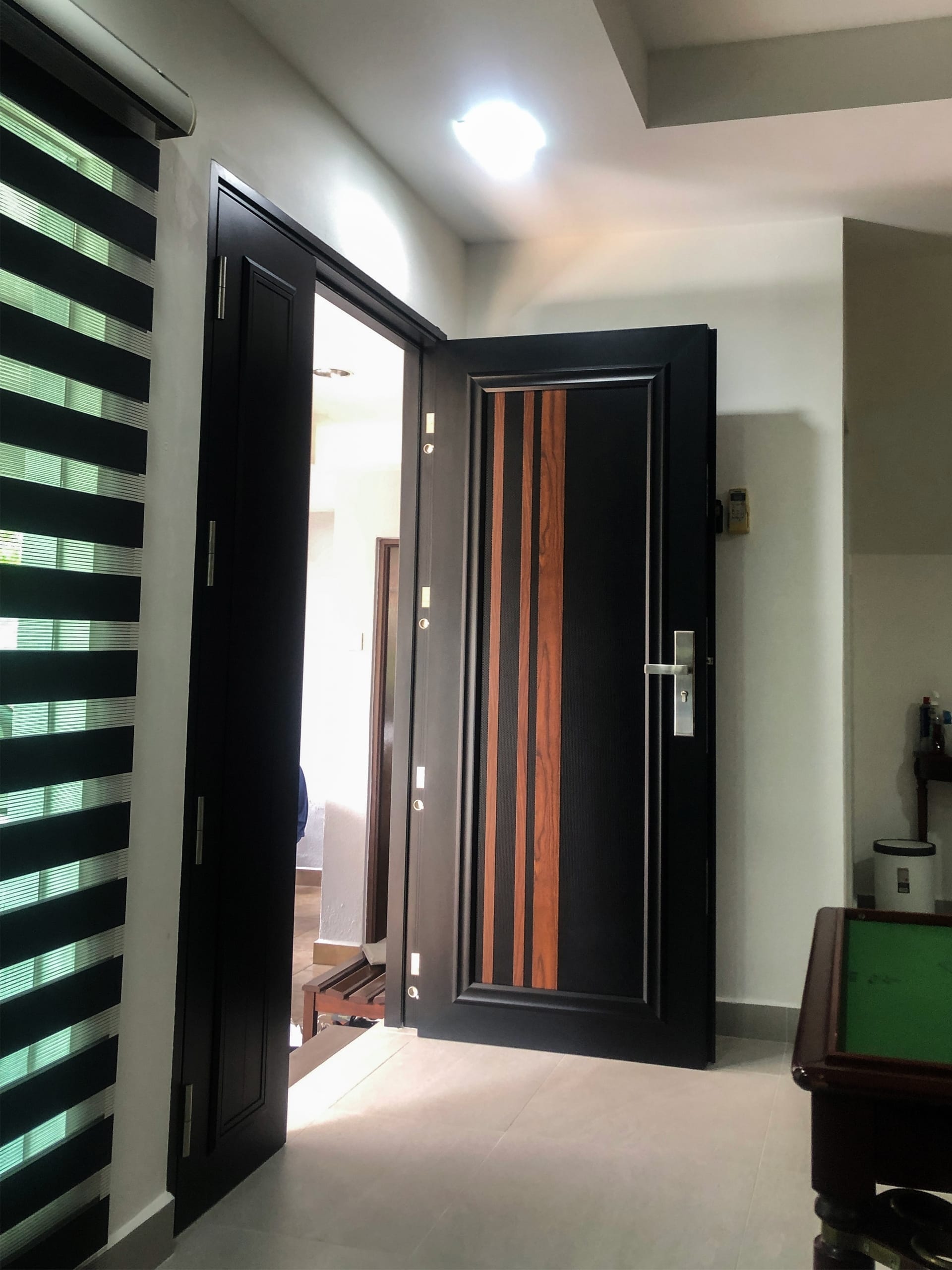 Security door Malaysia Aluminum door Luxury security door Delux security door price Aluminium security door Alutechdoor Security door design for home Best safety door Best security door malaysia Modern security door Security door design Safety door Malaysia Premium security door dt611