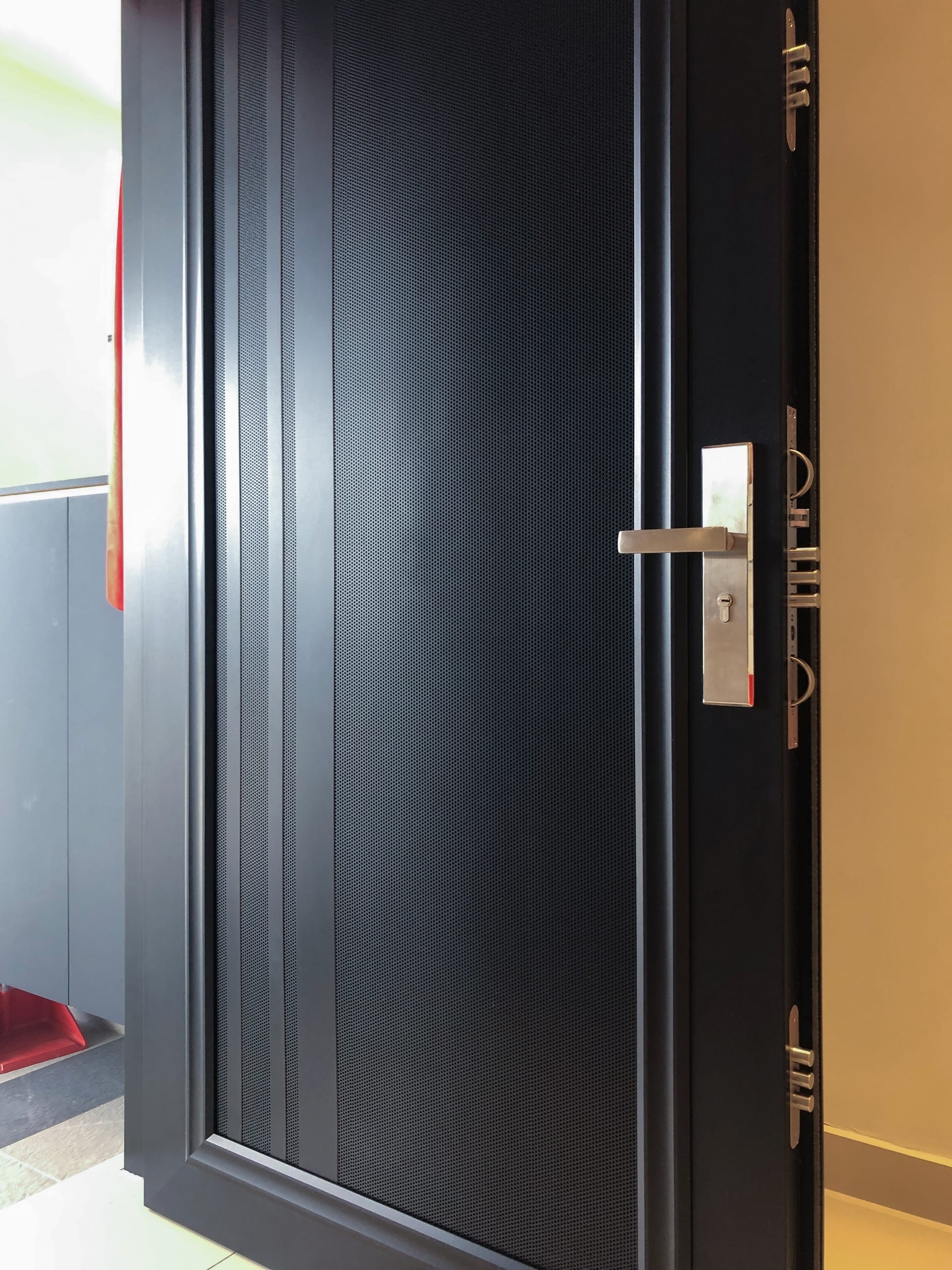 Security door Malaysia Aluminum door Luxury security door Delux security door price Aluminium security door Alutechdoor Security door design for home Best safety door Best security door malaysia Modern security door Security door design Safety door Malaysia Premium security door dt611