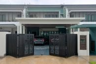 Trackless folding gate Trackless autogate Folding gate Malaysia Aluminium gate Malaysia Delux autogate Unigate Autogate Malaysia Unigate Malaysia Trackless gate Malaysia Aluminium gate supplier Malaysia Aluminium auto gate Autogate price Autogate system price Trackless autogate malaysia price Autogate malaysia price Aluminium gate suppliers mj107