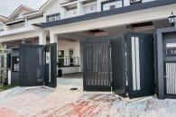 Trackless folding gate Trackless autogate Folding gate Malaysia Aluminium gate Malaysia Delux autogate Unigate Autogate Malaysia Unigate Malaysia Trackless gate Malaysia Aluminium gate supplier Malaysia Aluminium auto gate Autogate price Autogate system price Trackless autogate malaysia price Autogate malaysia price Aluminium gate suppliers inline 2