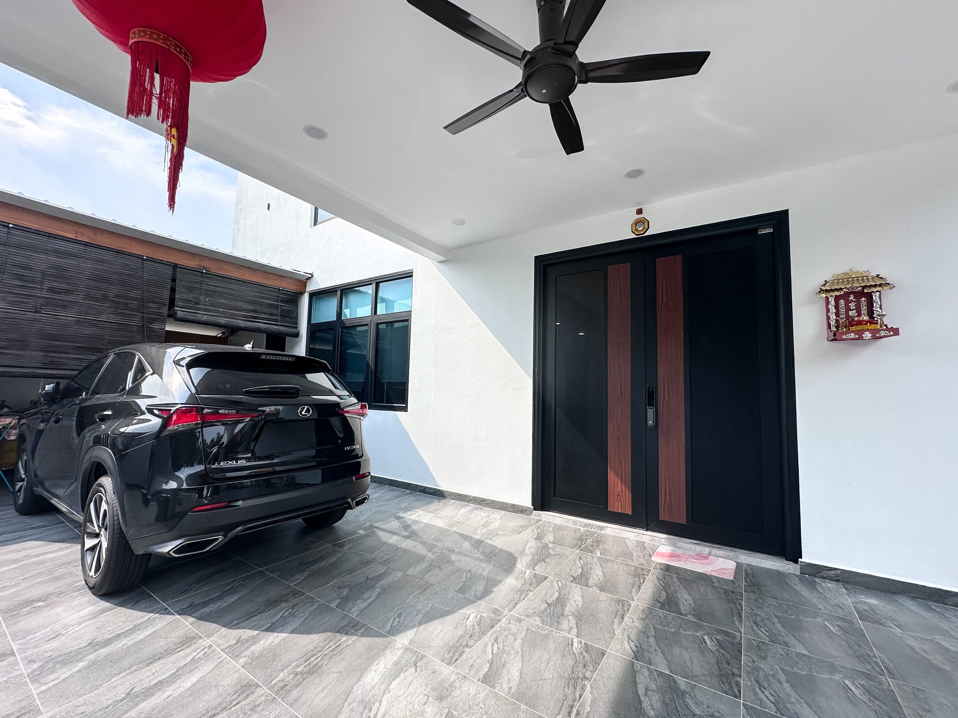 IMG_3280 Trackless folding gate Trackless autogate Folding gate Malaysia Aluminium gate Malaysia Delux autogate Unigate Autogate Malaysia Unigate Malaysia Trackless gate Malaysia Aluminium gate supplier Malaysia Aluminium auto gate Autogate price Autogate system price Trackless autogate malaysia price Autogate malaysia price Aluminium gate suppliers