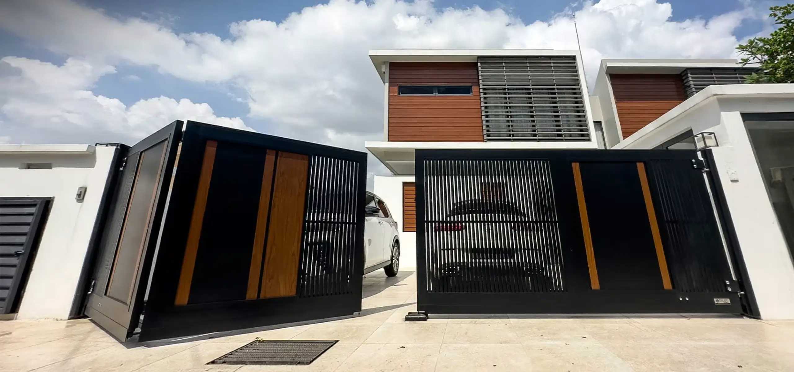 Top 5 Most Popular Autogate Designs in DELUX Showrooms (2025)