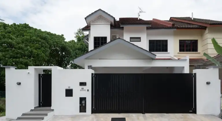 Contemporary Autogate for Terrace Home in Bukit Cheras