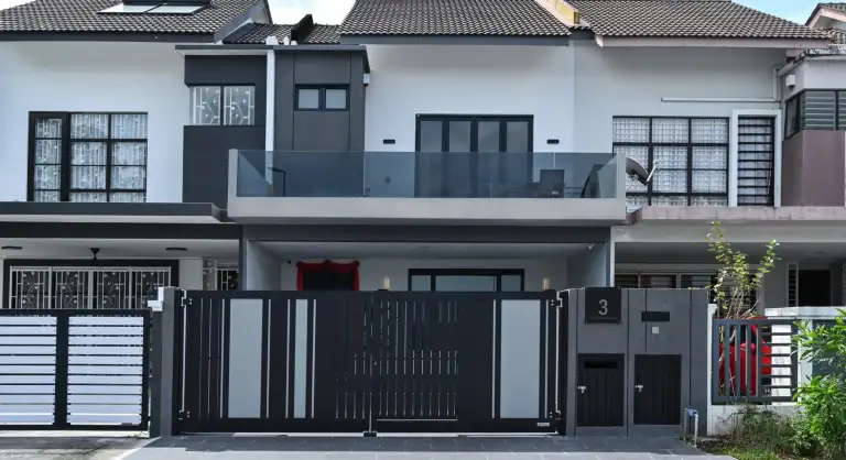 Modern Autogate for Terrace Home in Puchong