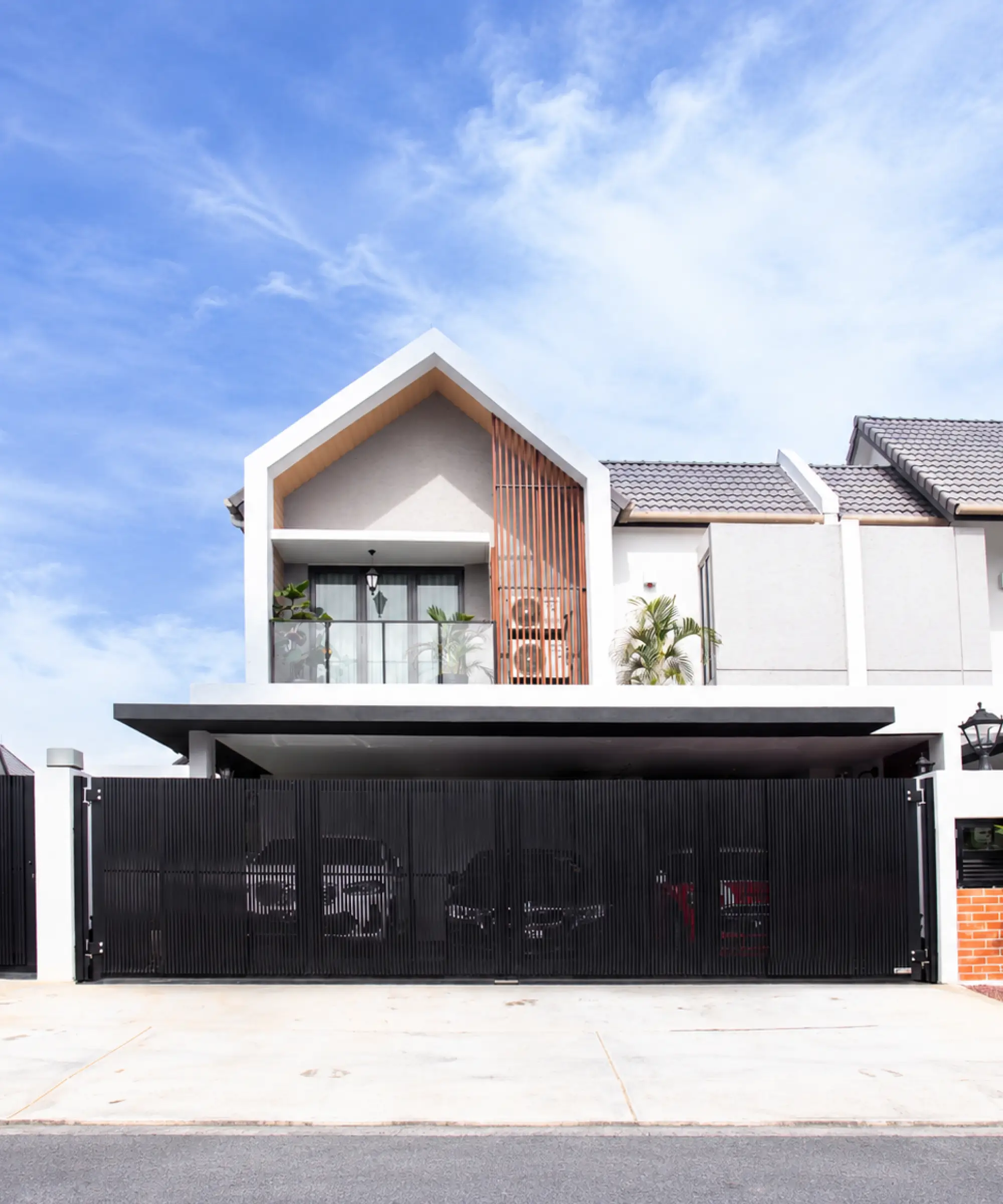 Trackless Autogate & Security Door Supplier in Malaysia