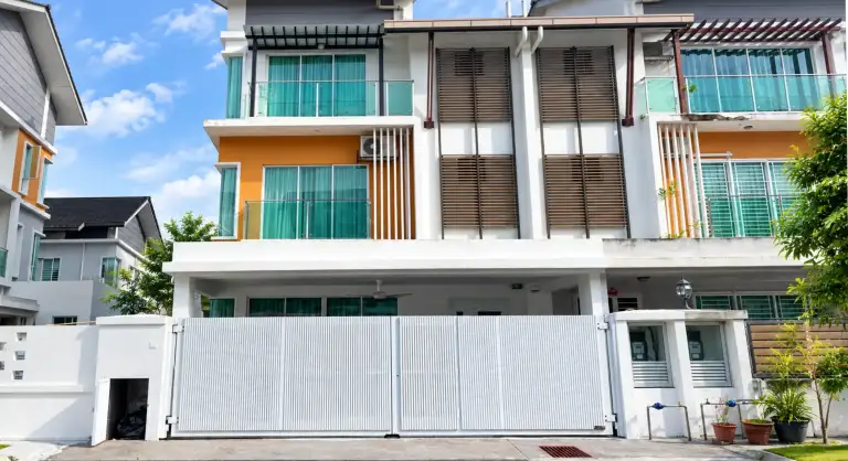 Premium Autogate for Semi-Detached Home in Kajang