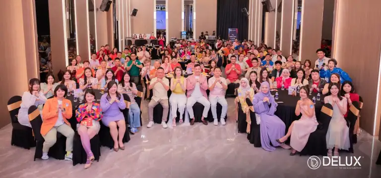 A Night of Colors & Celebration: DELUX’s Dopamine-Themed Annual Dinner!