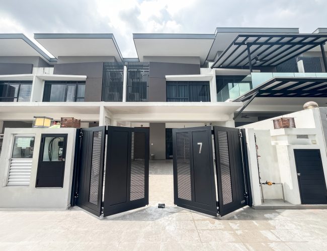 UniGate-Pro_Inline-4_14ft-x-5ft-6in_Johor-(2)