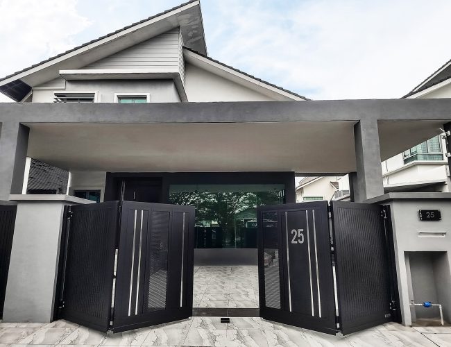 UniGate-Pro_Stripe-1_19ft-5in-x-6ft-6in_Taman-Villa-Safira,-Kajang-(3)