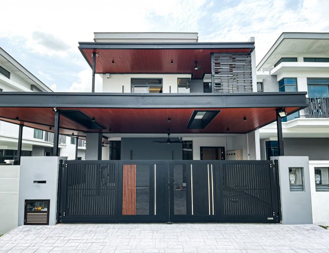 Trackless folding gate Trackless autogate Folding gate Malaysia Aluminium gate Malaysia Delux autogate Unigate Autogate Malaysia Unigate Malaysia Trackless gate Malaysia Aluminium gate supplier Malaysia Aluminium auto gate Autogate price Autogate system price Trackless autogate malaysia price Autogate malaysia price Aluminium gate suppliers linex 3