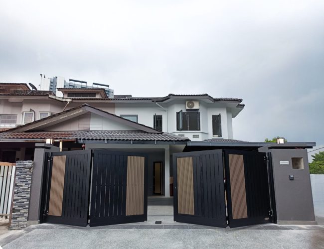 Trackless folding gate Trackless autogate Folding gate Malaysia Aluminium gate Malaysia Delux autogate Unigate Autogate Malaysia Unigate Malaysia Trackless gate Malaysia Aluminium gate supplier Malaysia Aluminium auto gate Autogate price Autogate system price Trackless autogate malaysia price Autogate malaysia price Aluminium gate suppliers Pine 6B