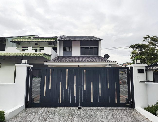 Trackless folding gate Trackless autogate Folding gate Malaysia Aluminium gate Malaysia Delux autogate Unigate Autogate Malaysia Unigate Malaysia Trackless gate Malaysia Aluminium gate supplier Malaysia Aluminium auto gate Autogate price Autogate system price Trackless autogate malaysia price Autogate malaysia price Aluminium gate suppliers classline 301