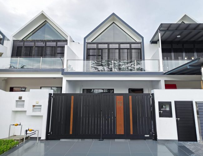 Trackless folding gate Trackless autogate Folding gate Malaysia Aluminium gate Malaysia Delux autogate Unigate Autogate Malaysia Unigate Malaysia Trackless gate Malaysia Aluminium gate supplier Malaysia Aluminium auto gate Autogate price Autogate system price Trackless autogate malaysia price Autogate malaysia price Aluminium gate suppliers inline 14